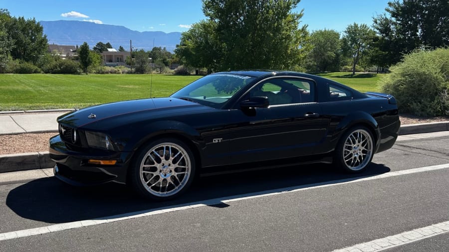 2005 Ford Mustang GT