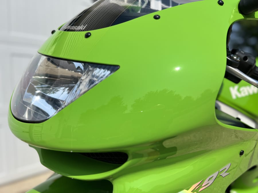 1998 Kawasaki Ninja ZX-9R For Sale At Auction - Mecum Auctions