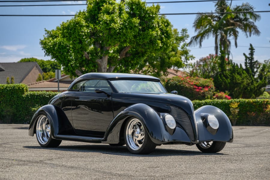 1939 Ford Custom