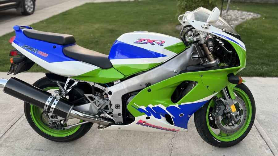 1994 Kawasaki ZX-7R for Sale at Auction - Mecum Auctions