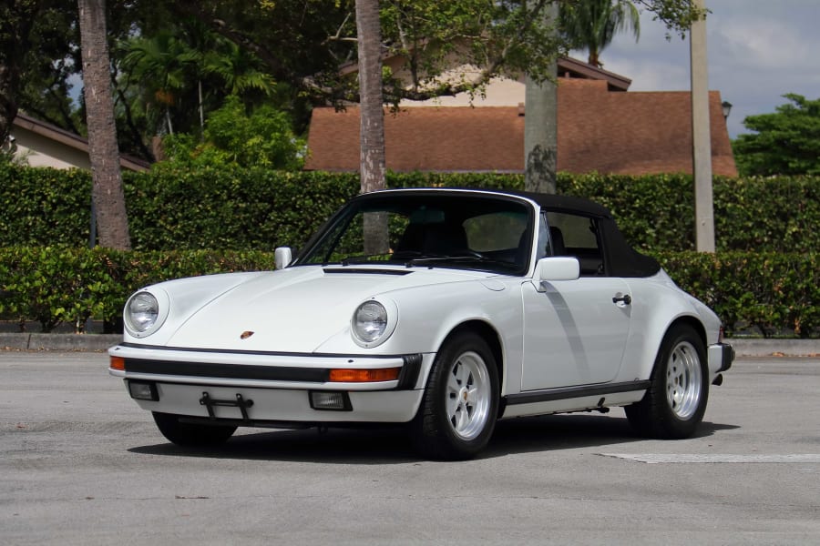 1986 Porsche 911 Cabriolet image 1