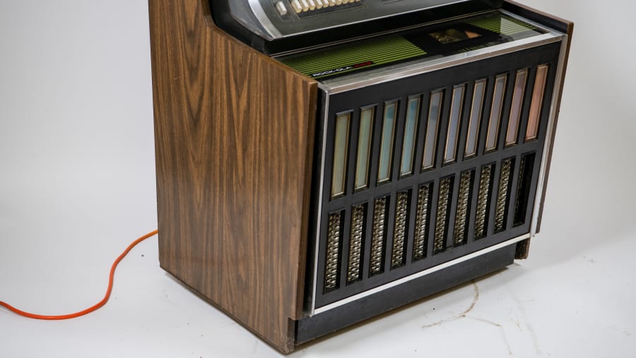 Rock-Ola Model 443 Jukebox For Sale At Auction - Mecum Auctions