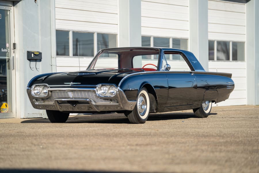 1961 Ford Thunderbird For Sale At Auction - Mecum Auctions