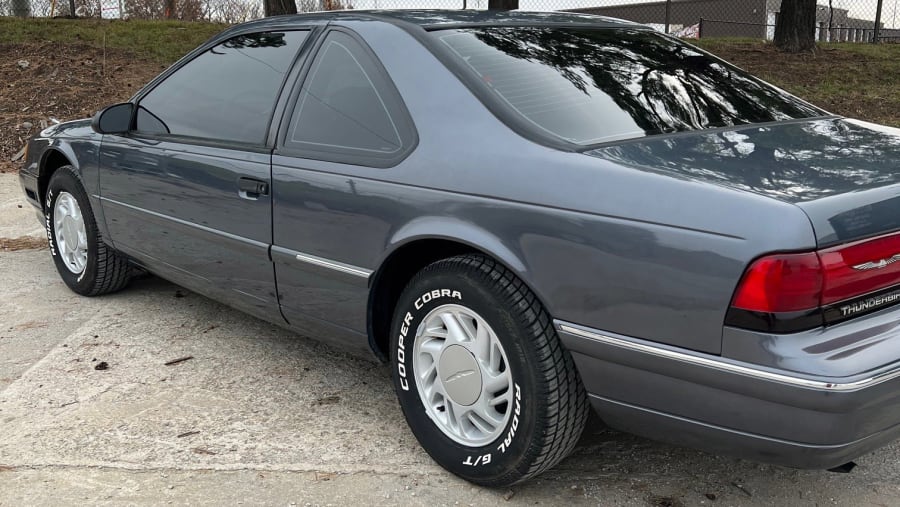 1992 Ford Thunderbird For Sale At Auction - Mecum Auctions