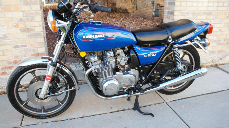 【コウ】 Kawasaki Z650 1977 - Motorcycle specifications, reviews, photos, used