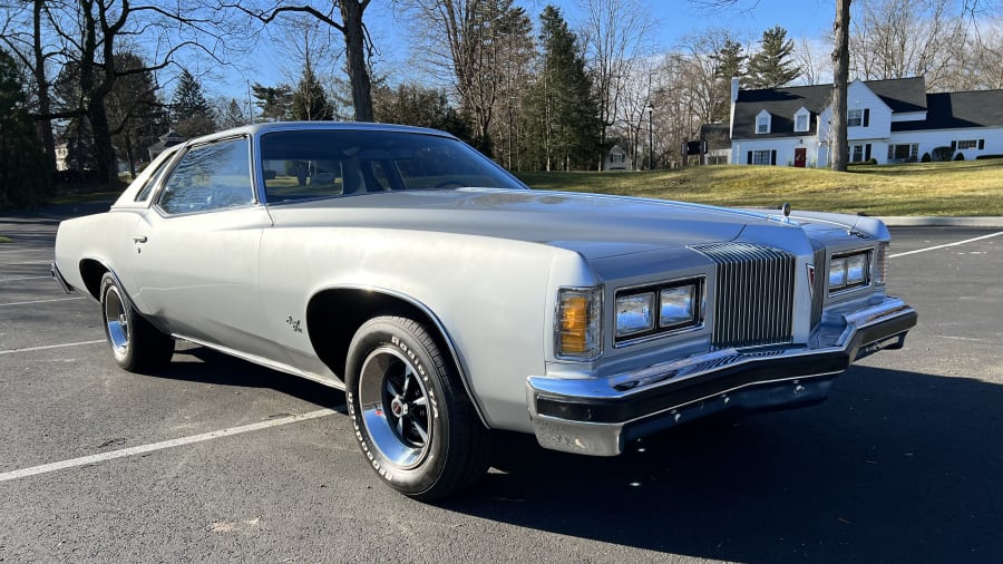 1976 Pontiac Grand Prix For Sale At Auction - Mecum Auctions