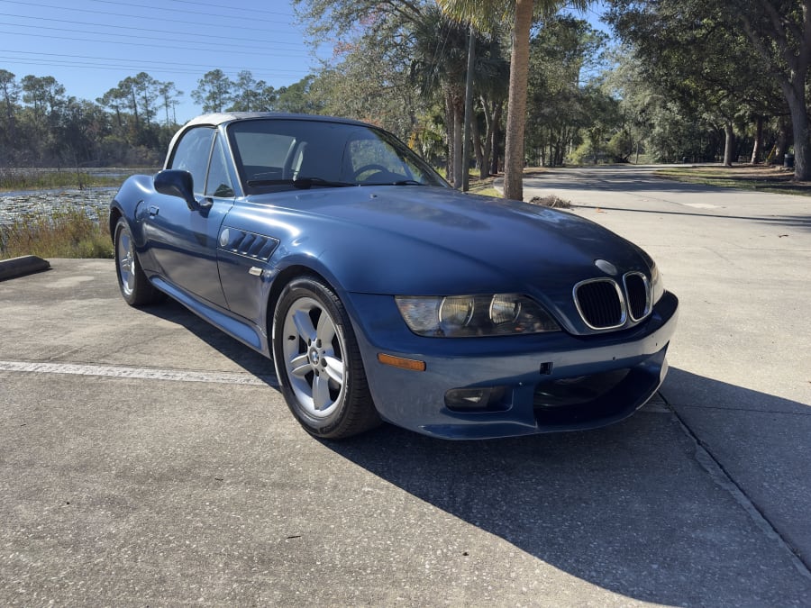 2000 BMW Z3 Roadster for Sale at Auction Mecum Auctions