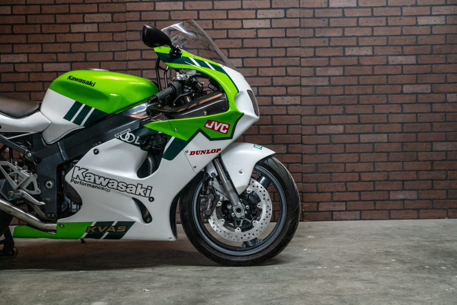 2001 Kawasaki ZX-7R for Sale at Auction - Mecum Auctions