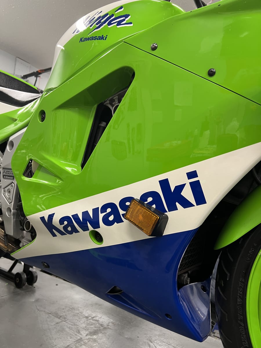 1989 Kawasaki ZX-7 for Sale at Auction - Mecum Auctions