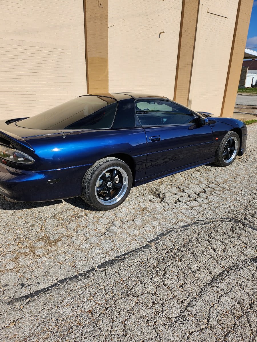ヤマドレ　ドルマンプルオーバーブラック 2002 Chevrolet Camaro Z28 For Sale At Auction - Mecum Auctions