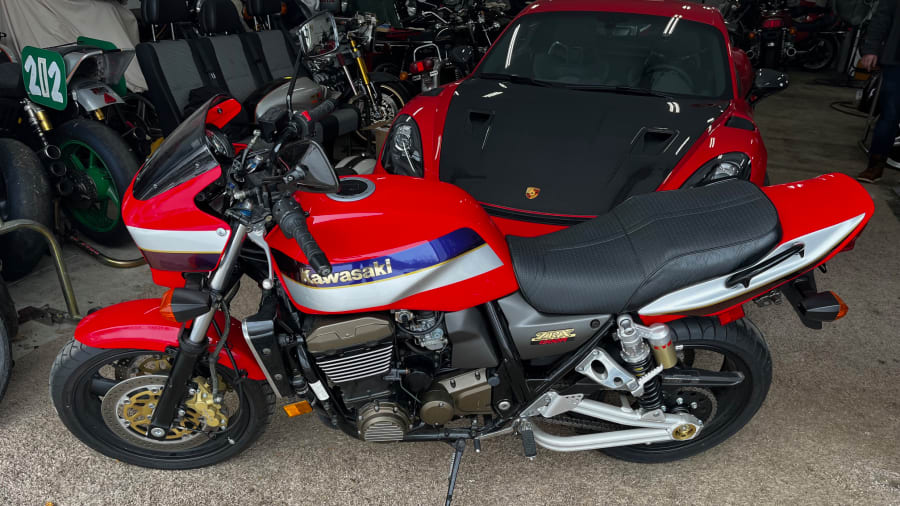 紅ページ KAWASAKI ZX-12R ZXT20B – 京都のバイクショップSPEC-M