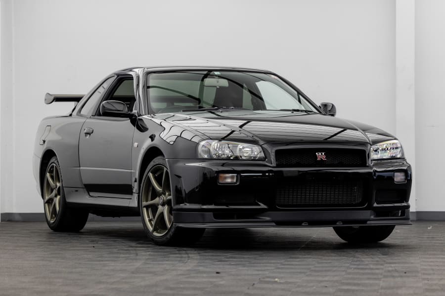 エッソウルトラフロースープラ／スカイライン GT-R M-spec Nur Nissan SKYLINE GT-R M • spec Nür (R34) '02 | Gran Turismo