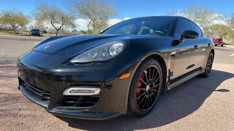 2013 Porsche Panamera GTS image 1