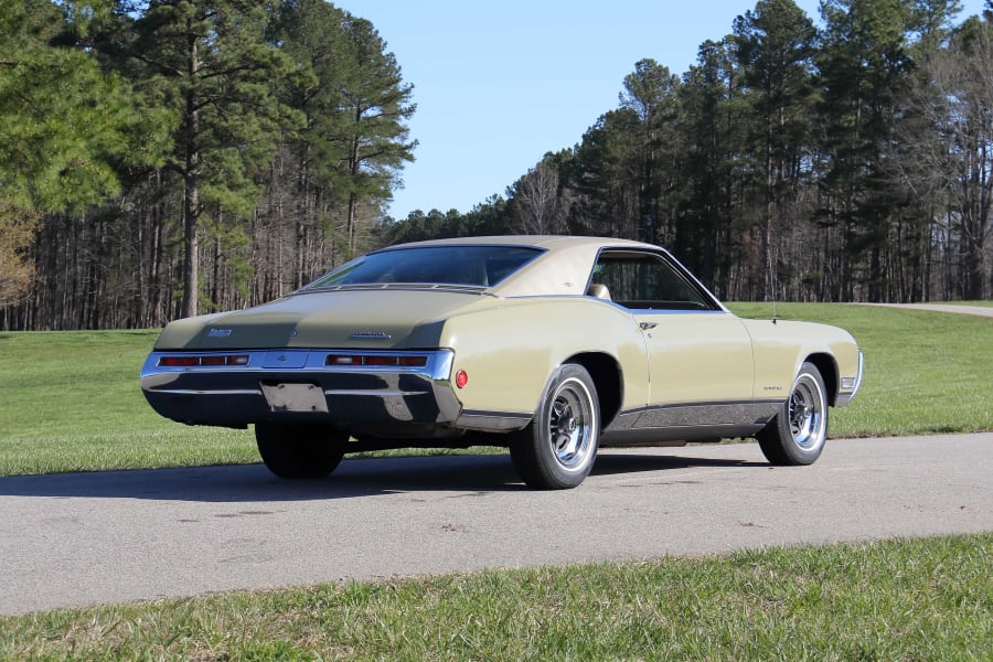 1969 Buick Riviera Coupe for Sale at Auction - Mecum Auctions