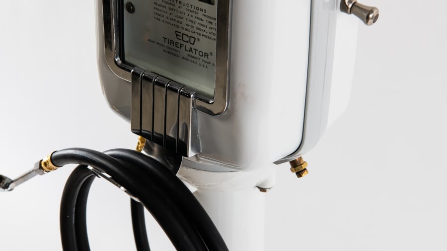 Eco Tireflator Model 98 Air Meter For Sale At Auction - Mecum Auctions