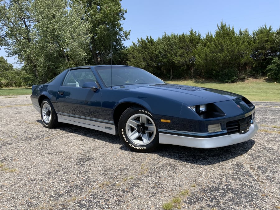 1985 Chevrolet Camaro Z28 For Sale At Auction - Mecum Auctions