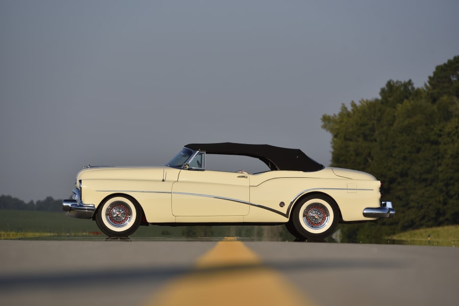 ☆レア絶版*Signature Models*1/32*1953 Buick Skylark