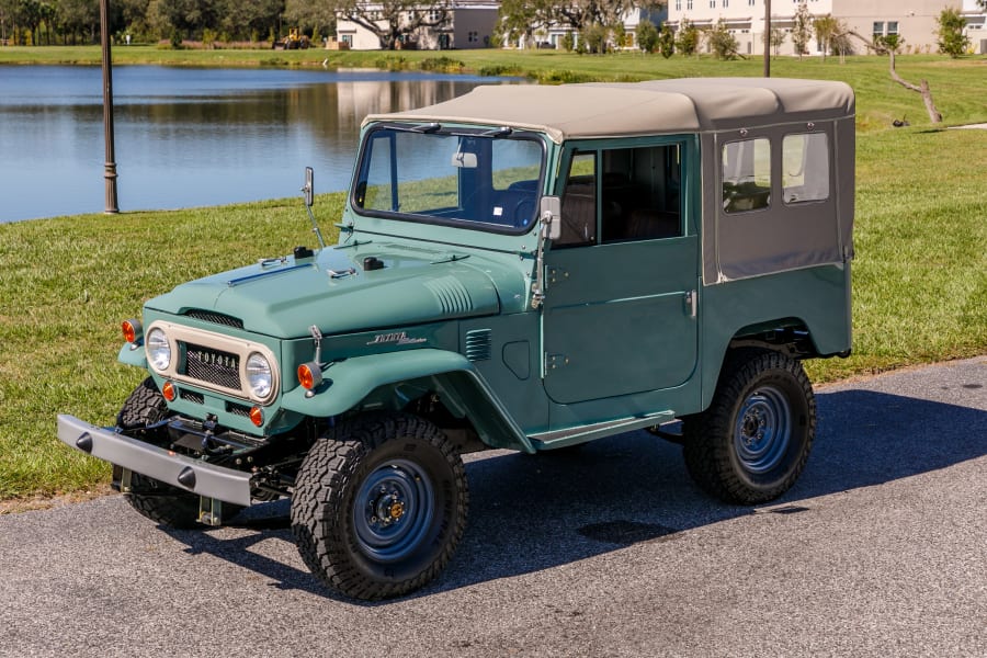 1968 Toyota FJ-40 Land Cruiser For Sale At Auction - Mecum Auctions