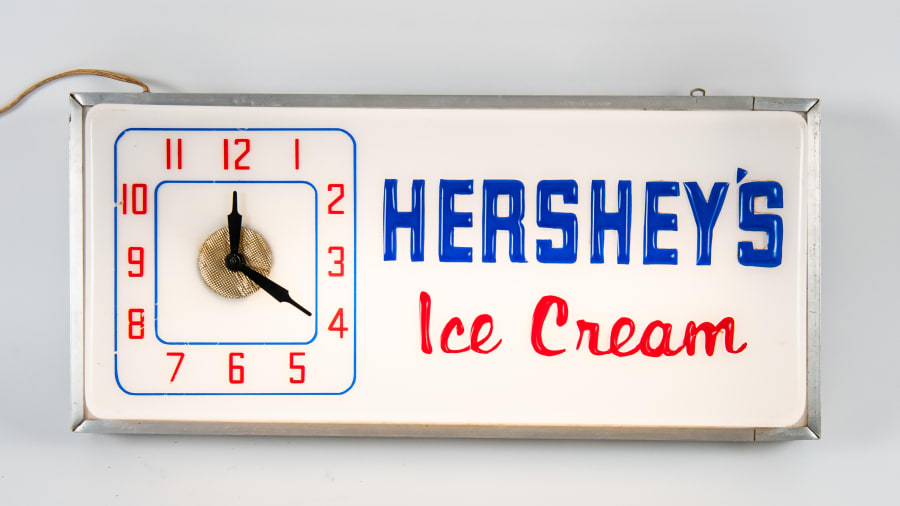 Hershey's Ice Cream Lighted Plastic Clock For Sale At Auction