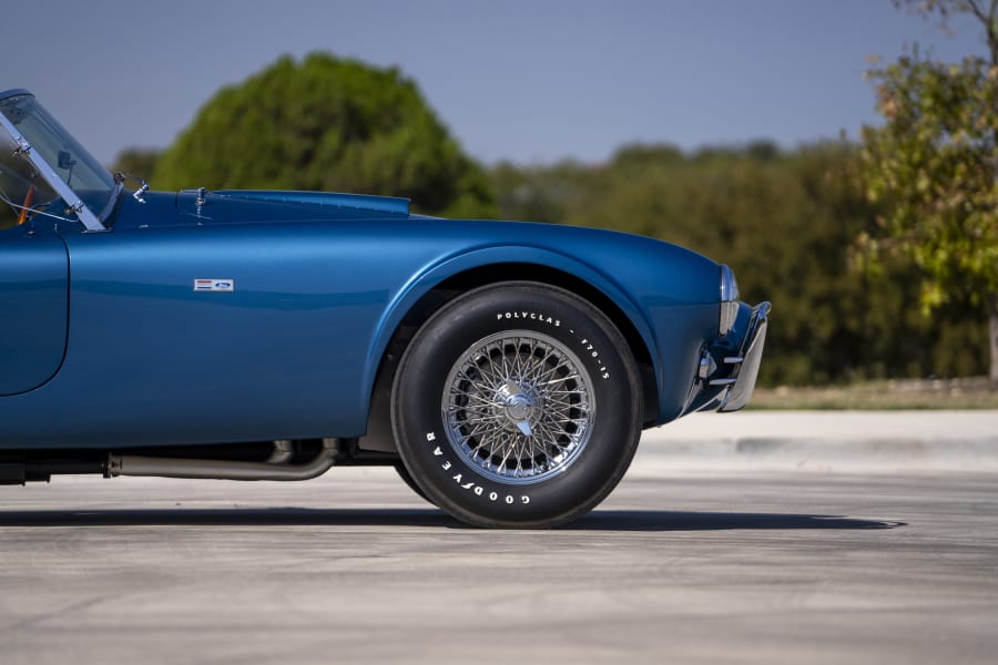 1963 Shelby 289 Cobra Roadster For Sale At Auction - Mecum