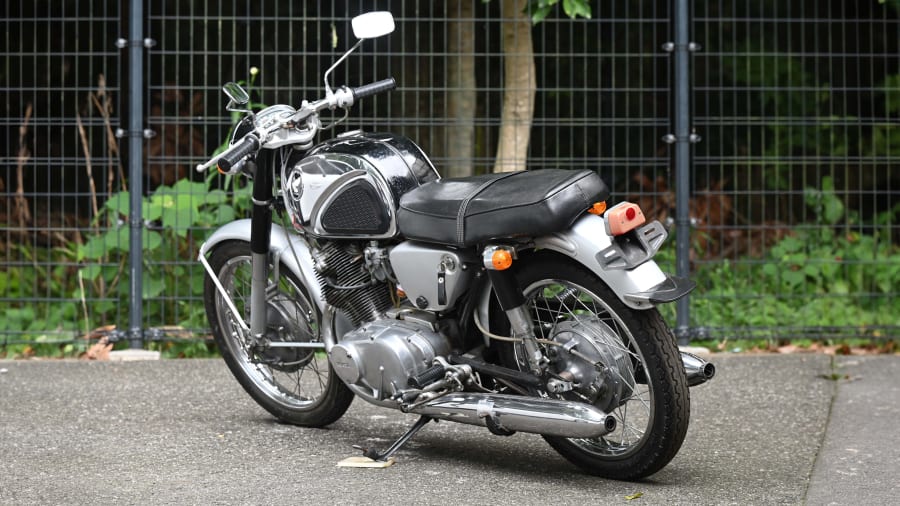 当時物　HONDA CB72 CLUBMAN Japanese old motorcycle】Riding a Honda Dream super sports