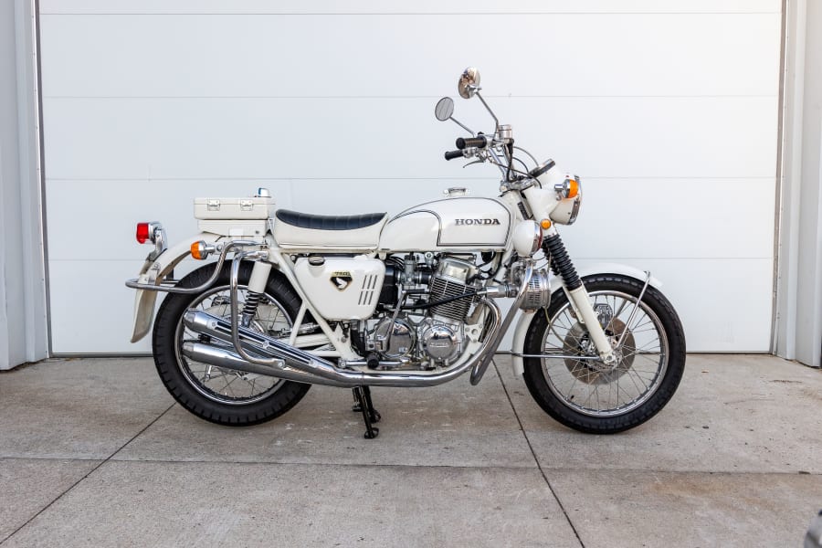 値下しました ！HONDA CB750 POLICETYPE 1/6SCALE Tamiya 1/6 Scale HONDA CB750 POLICE TYPE Big Scale plastic