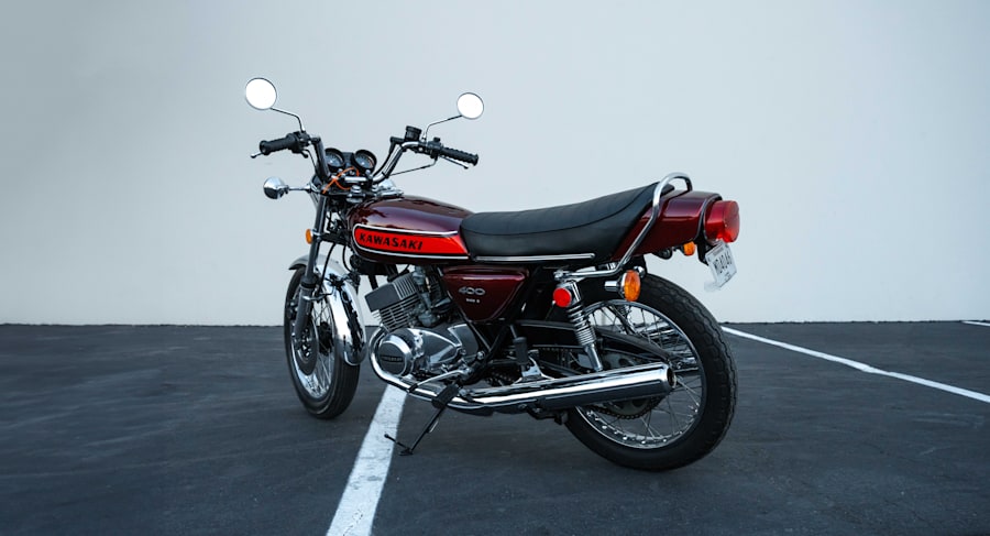 1974 Kawasaki S3 Mach II For Sale At Auction - Mecum Auctions