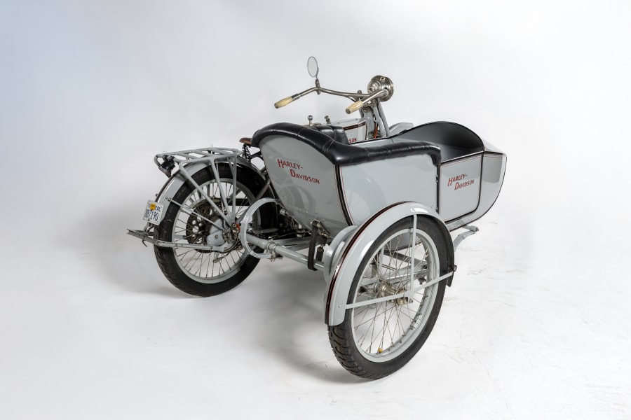 NITTO Harley-Davidson SIDE CAR プラモデル 1:18 Black Diecast Harley Davidson Sidecar Model [NB9T775