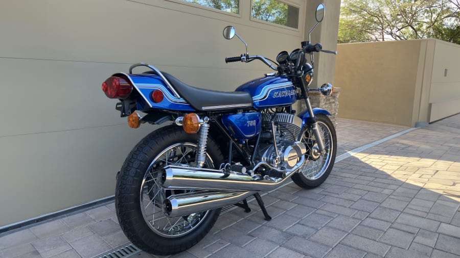 1:12 Kawasaki 750RS (Z2) Fire Ball (Pre-Built Model) | AOS