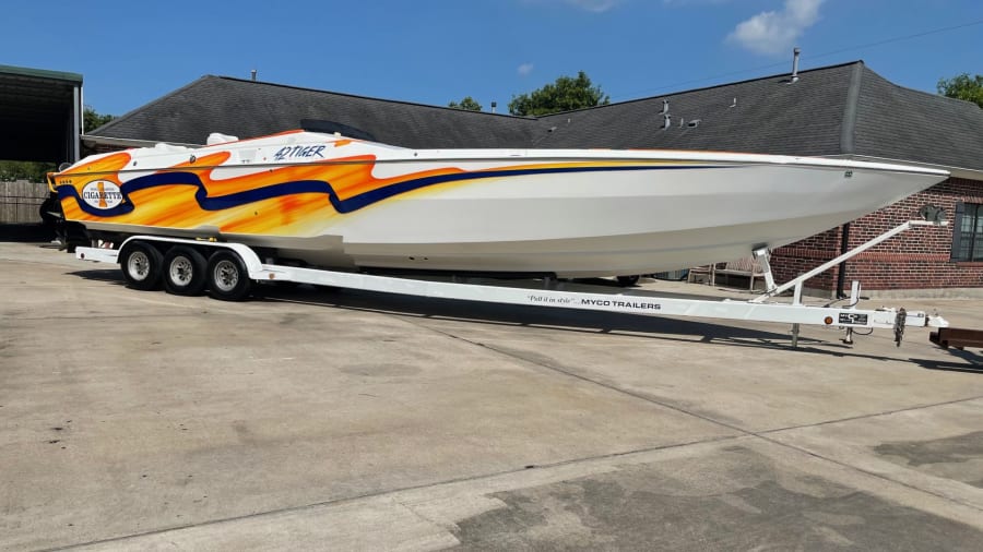 42 cigarette tiger 2002 Orange Crush 42' Tiger Cigarette Boat For Sale At Auction