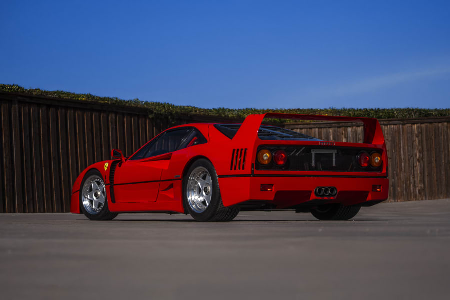 Diecast model cars Ferrari F40 1/64 INNO64 LBWK white/Décorer