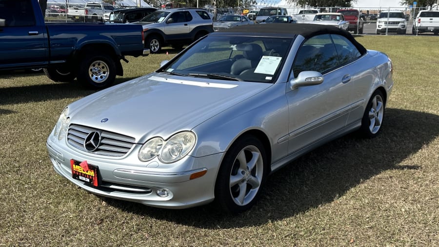 2005 Mercedes-Benz CLK320