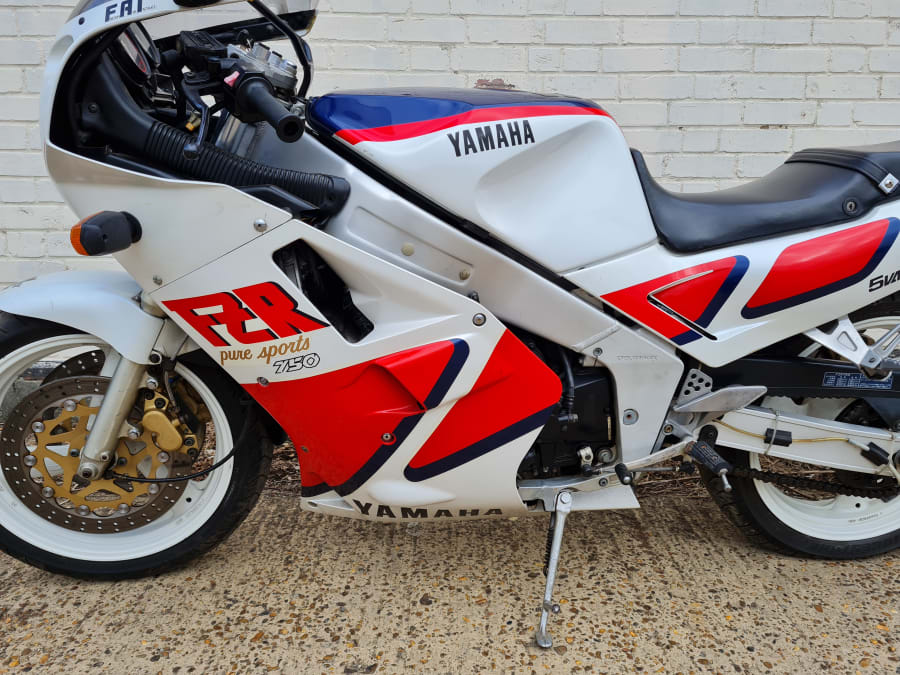 1987 Yamaha FZR750 For Sale At Auction - Mecum Auctions