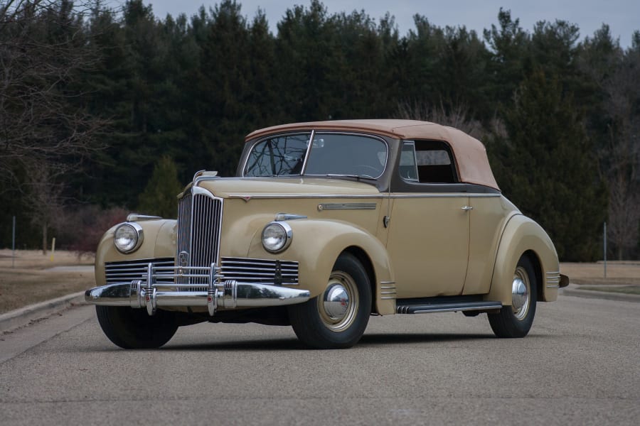1942 Packard 120