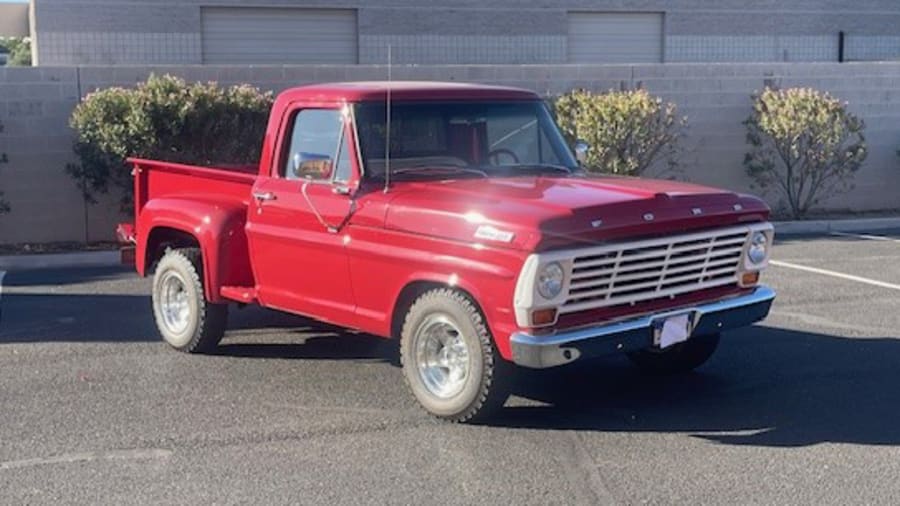 1967 Ford F-100