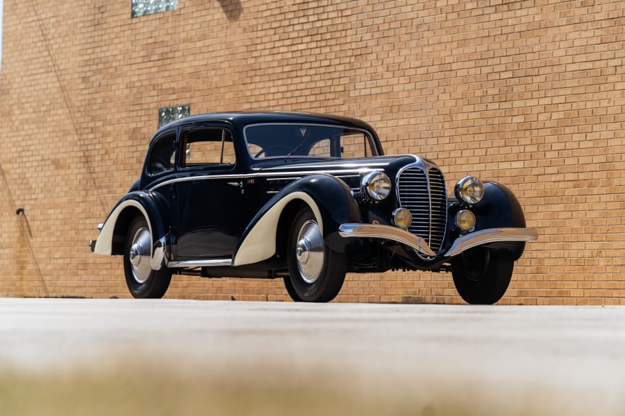 1938 Delahaye 135 M Sport Coupé Chapron - a photo on
