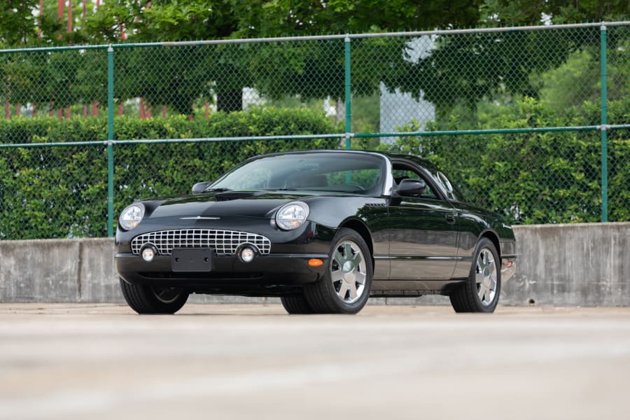 2002 Ford Thunderbird