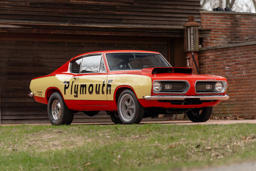 モン The Genesis of Speed: The 1968 Plymouth Barracuda B029