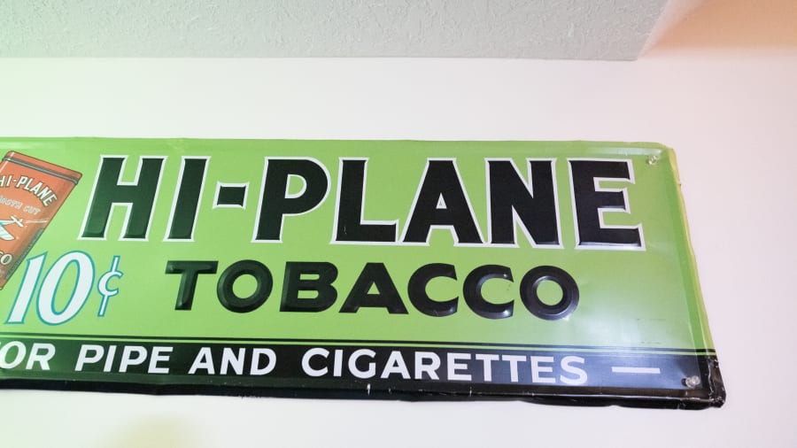 Hi-Plane Tobacco Single-Sided Tin Sign For Sale At Auction