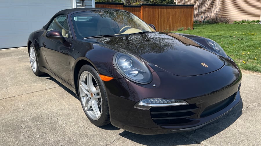 2013 Porsche 911 Carrera Cabriolet image 1