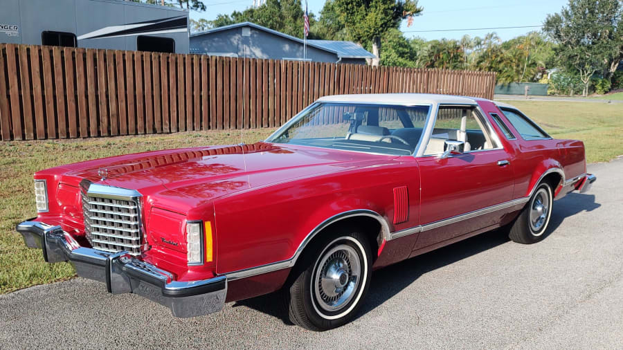 1977 Ford Thunderbird