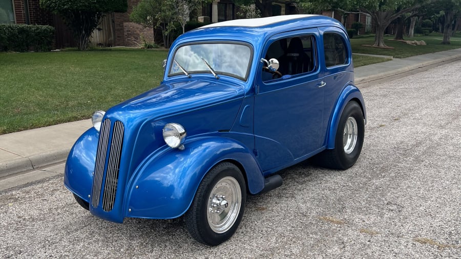 1948 Ford Anglia