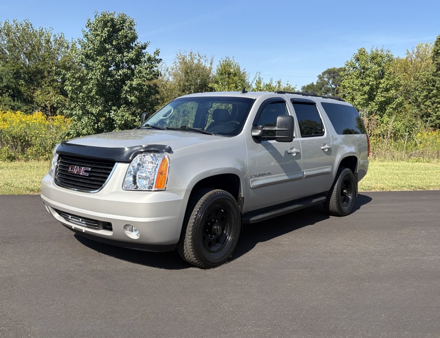 2009 GMC Yukon XL 2500 SLE