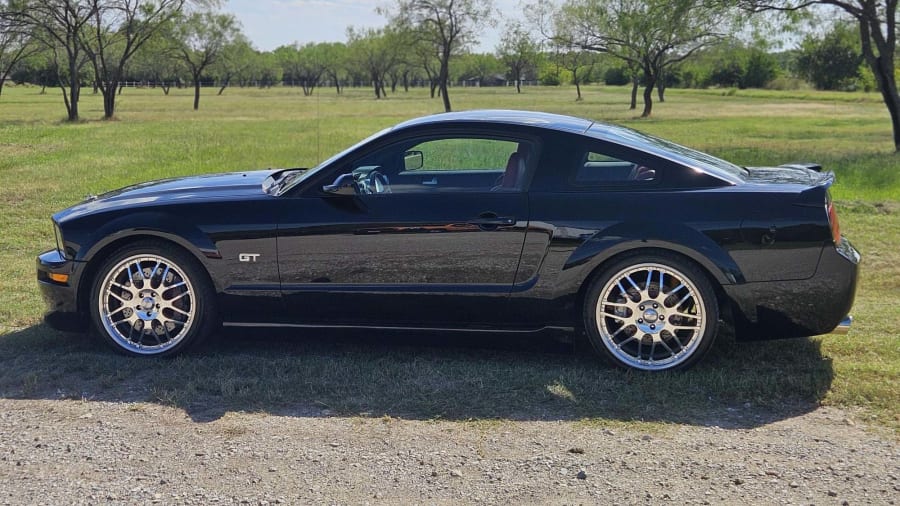 2005 Ford Mustang GT