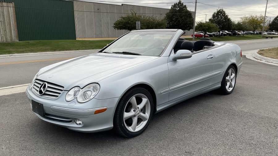 2005 Mercedes-Benz CLK320