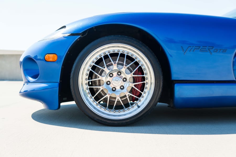 1997 Dodge Viper GTS Coupe For Sale At Auction - Mecum Auctions