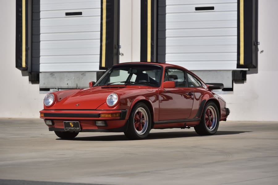 1988 Porsche 911 Carrera Coupe image 1