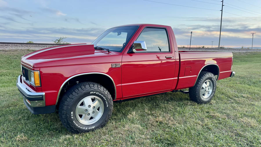 1985 GMC S15
