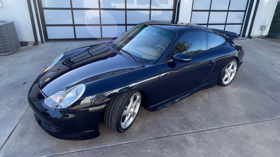 1999 Porsche 911 Carrera
