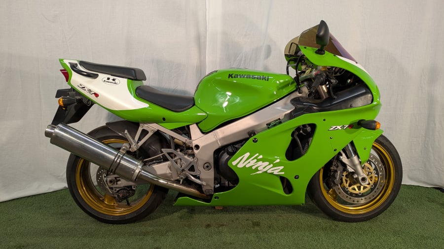 1998 Kawasaki ZX750R For Sale At Auction - Mecum Auctions